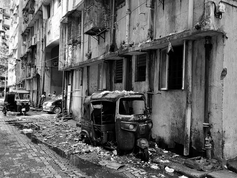 De-commodifying People: A Transgressive Approach to Social Housing in Mumbai