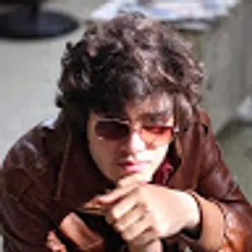 Adil Yirmibeş