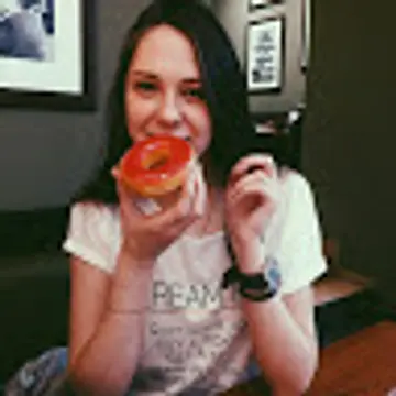 Александра Капустина