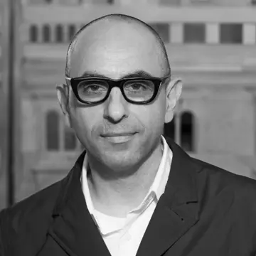 Nader Tehrani
