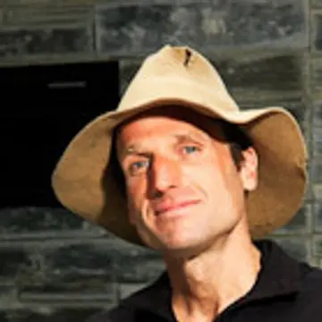 Dr. Piers Taylor