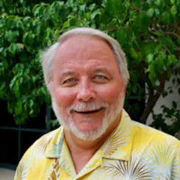 Clark Llewellyn